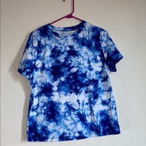 Blue and white tie dye top
